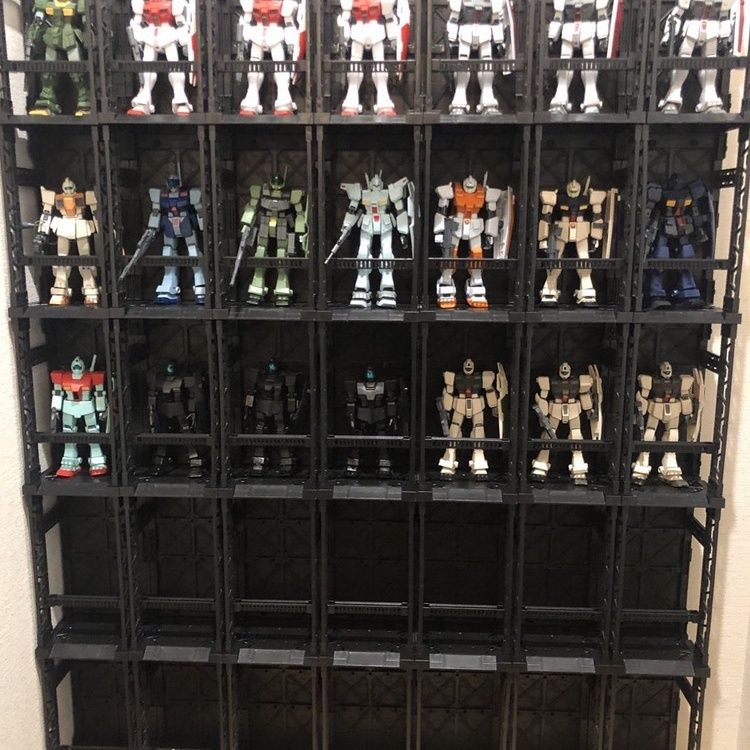متوفر: حامل عرض ورف تخزين وقاع - مراجعة Bandai Gundam Rg وسعره